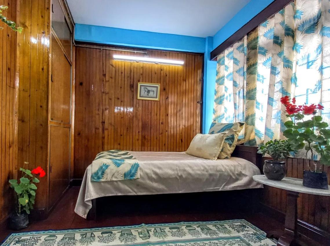 West Point Backpackers Hostel ダージリン エクステリア 写真
