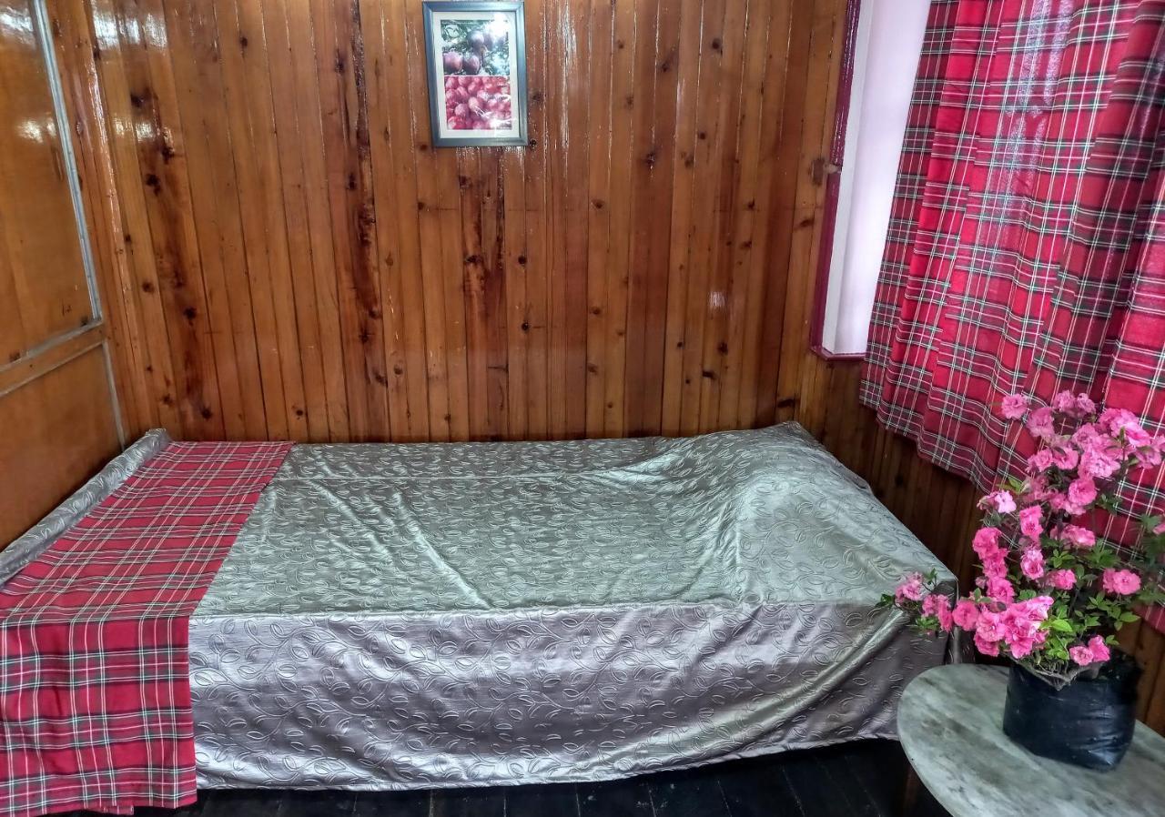 West Point Backpackers Hostel ダージリン エクステリア 写真